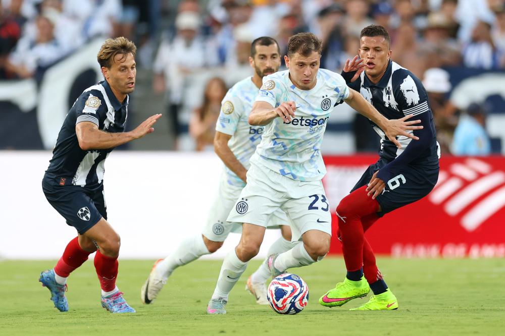 球场响彻 MVP 呼声